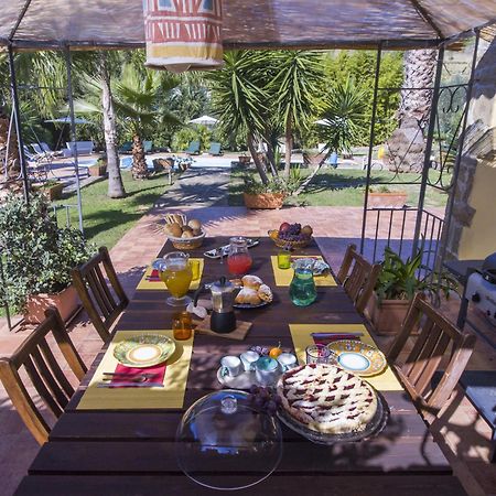 Villa Tresino Appartamenti 카스텔라바테 외부 사진