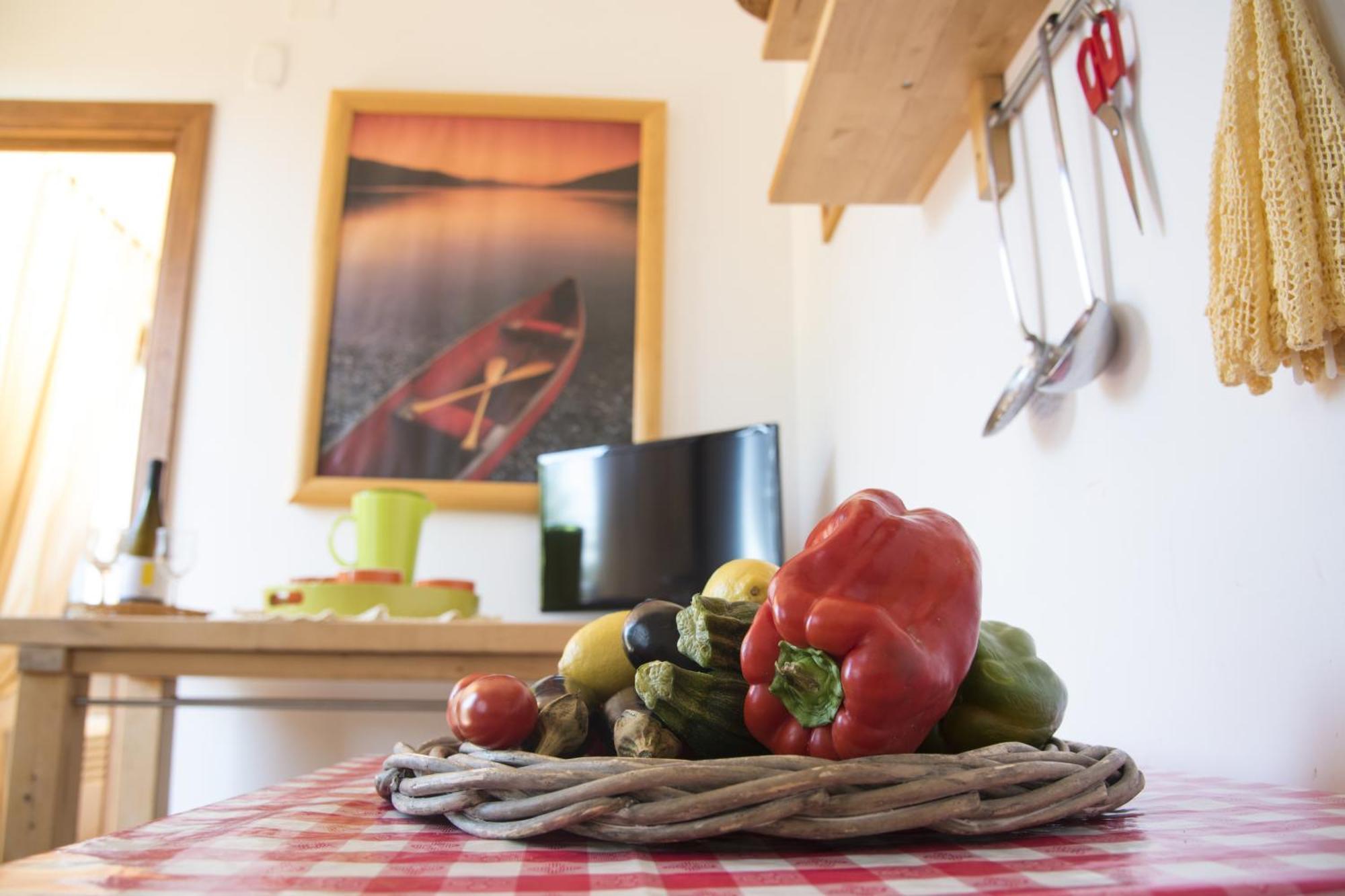 Villa Tresino Appartamenti 카스텔라바테 외부 사진
